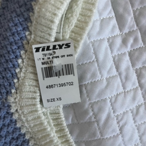 Tilly's Blue and Cream Knit Sweater - Picture 2 of 3